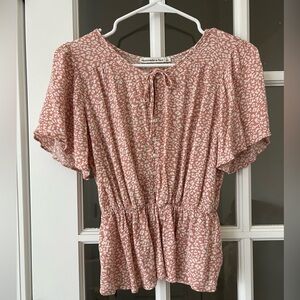 Abercrombie & Fitch Blush Patterned Blouse Small